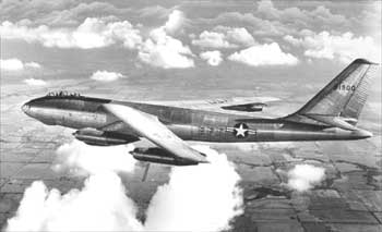 РБ-47. Самолеты-разведчики этого типа были сбиты 17 апреля 1955 г. и 1 июня 1960 г. 